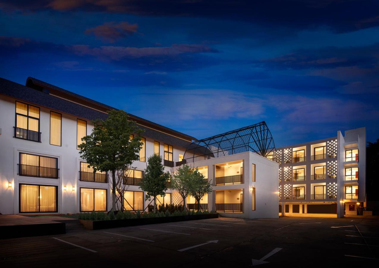 Emmaline Hotel ナーン エクステリア 写真